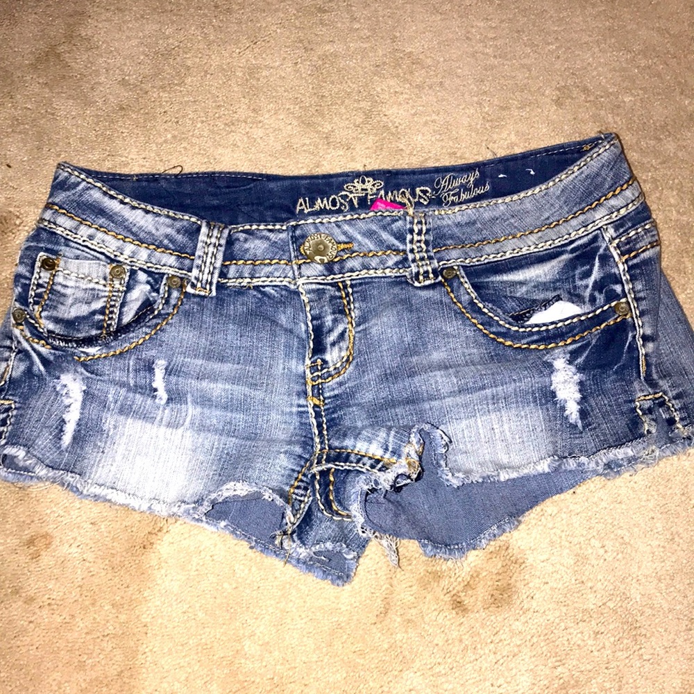 Almost famous Jean ripped shorts